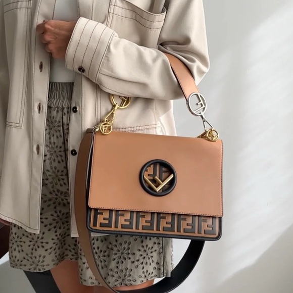 Pre-loved 💕Authentic Fendi Black and Tan Embossed Leather Century F is Fendi Kan - Picture 1 of 17